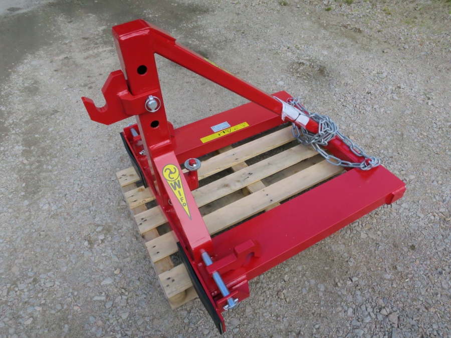 4700 WIFO three point adapter WIFO tool carrier