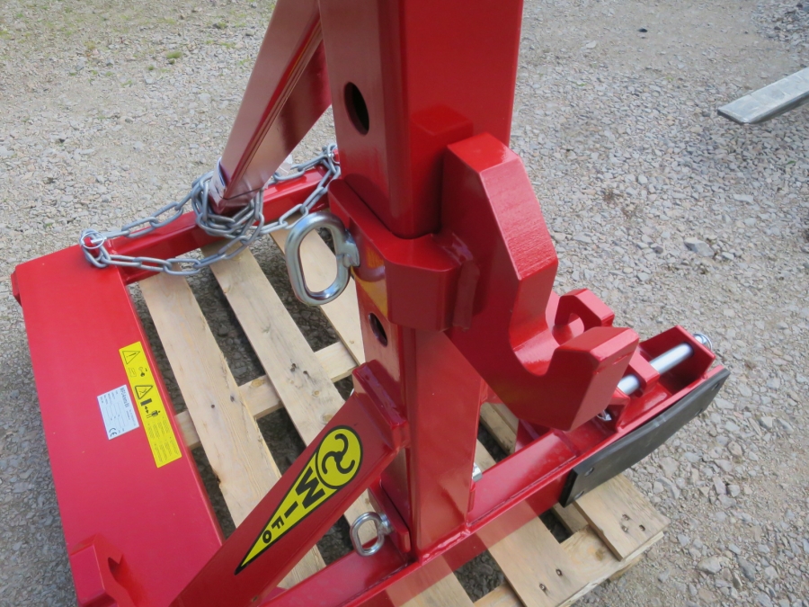 4700 WIFO three point adapter WIFO tool carrier