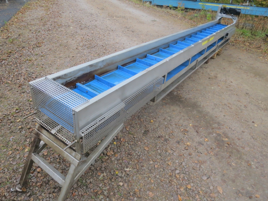 4709 EMVE elevator 4700x350mm ROSTFRI 