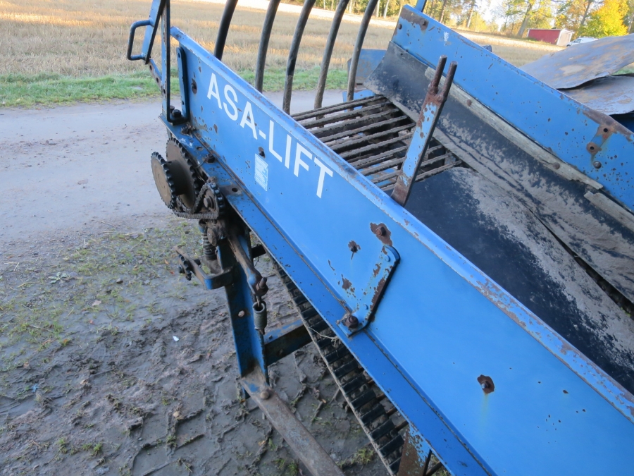 4715 Asa-Lift KT-80 potato harvester