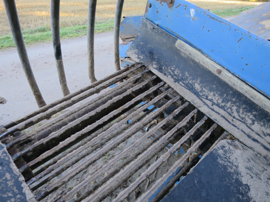 4715 Asa-Lift KT-80 potato harvester