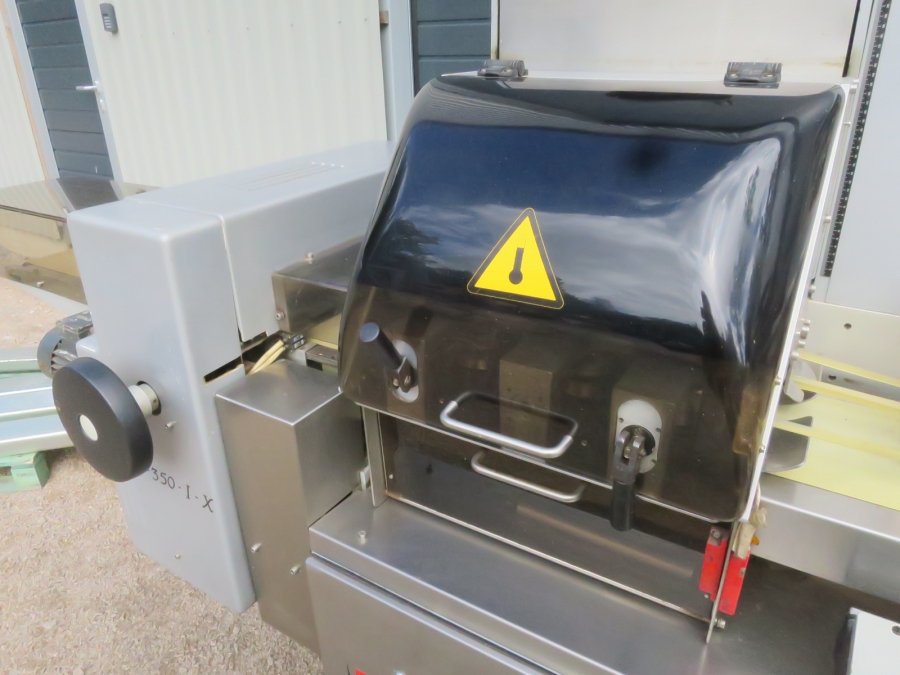 4724 Ulma PV-350 flow pack