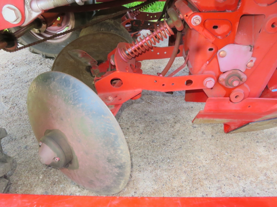 4736 Grimme GL32F potato planter