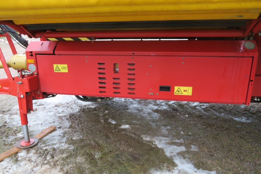 4740 Grimme SE 85-55 potato harvester