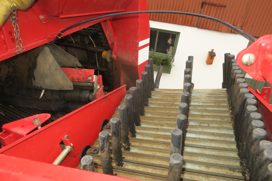 4740 Grimme SE 85-55 potato harvester