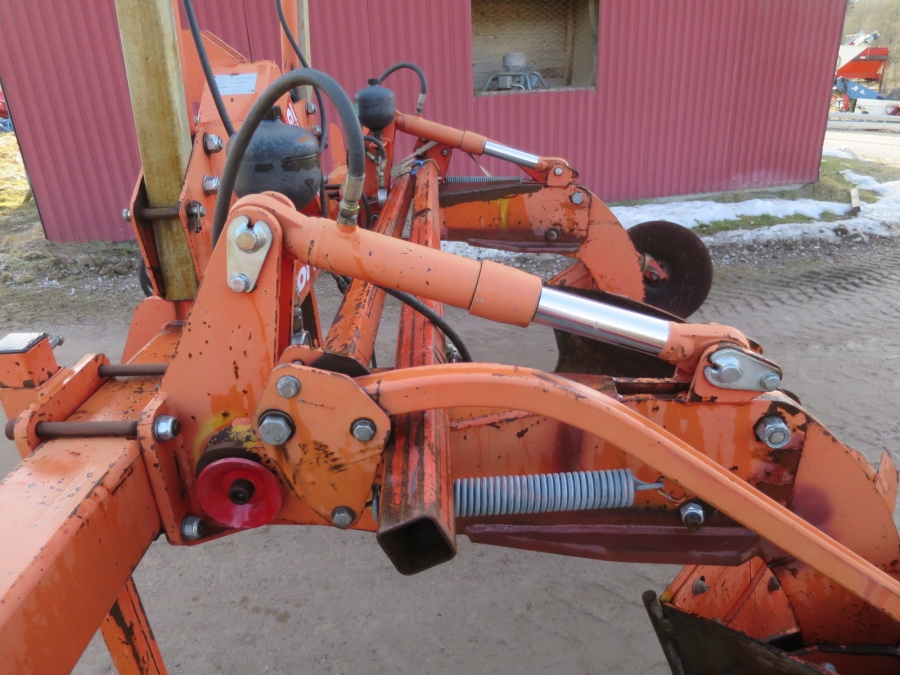 4754 Grimme bed plough
