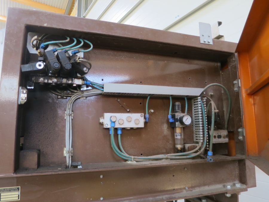 4761 Lockwood linear multihead weigher
