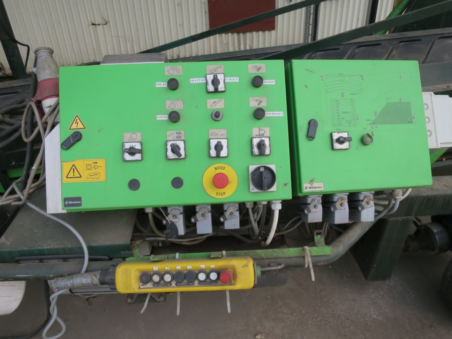 4763 Miedema LBV 180/70 store loader