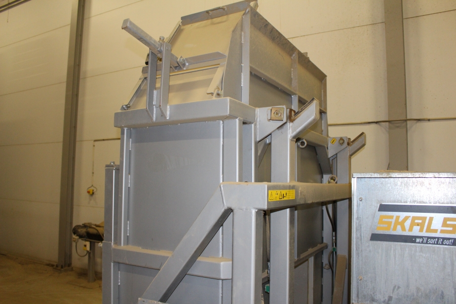 4773 SKALS complete sorting grading line