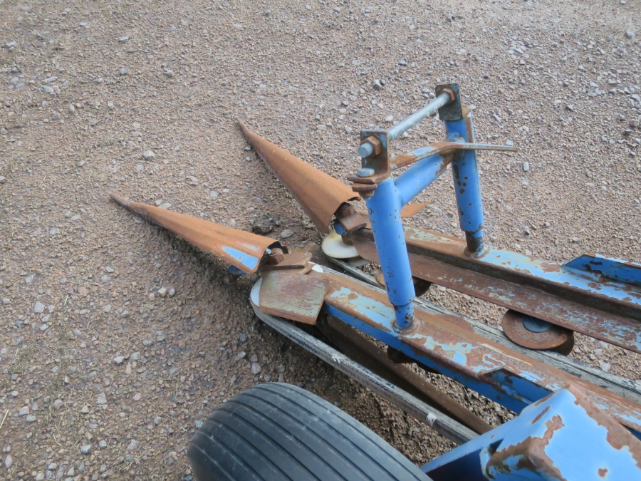 4780 Asa-Lift ST 1200 1 row carrot harvester