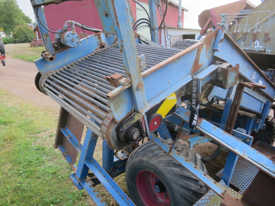 4780 Asa-Lift ST 1200 1 row carrot harvester