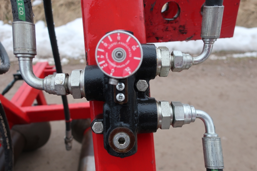 4781 Monosem MS precision seeder for vegetables