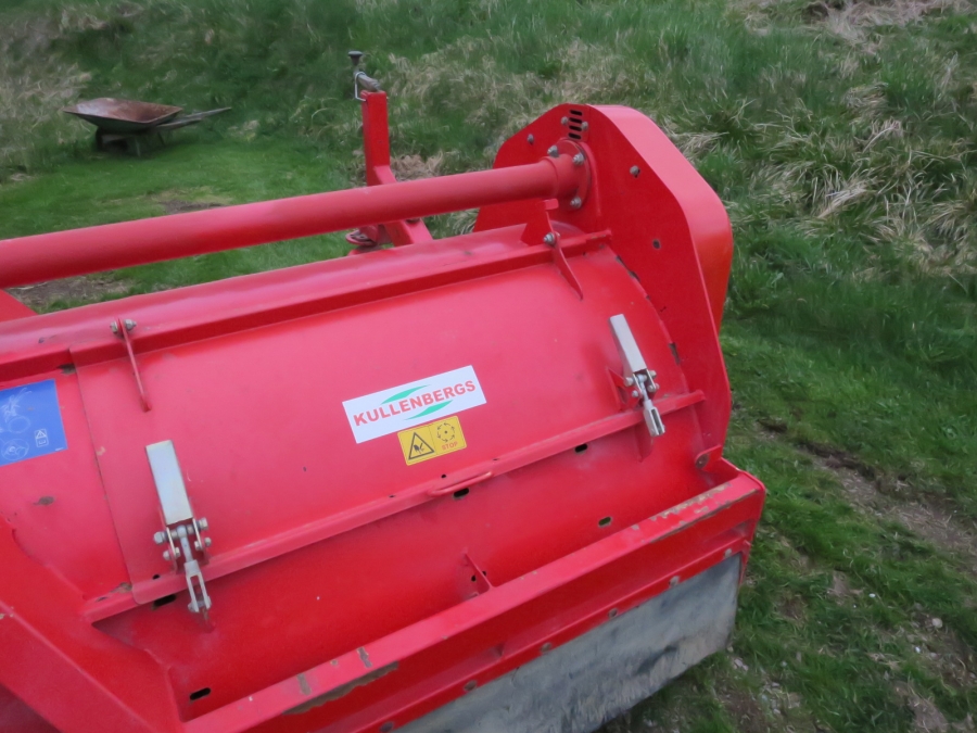 4793 Grimme KS75-4 haulm chopper