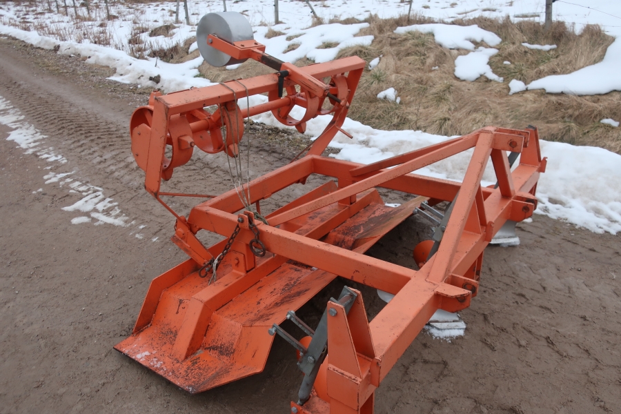 4804 Rosenqvist bed former