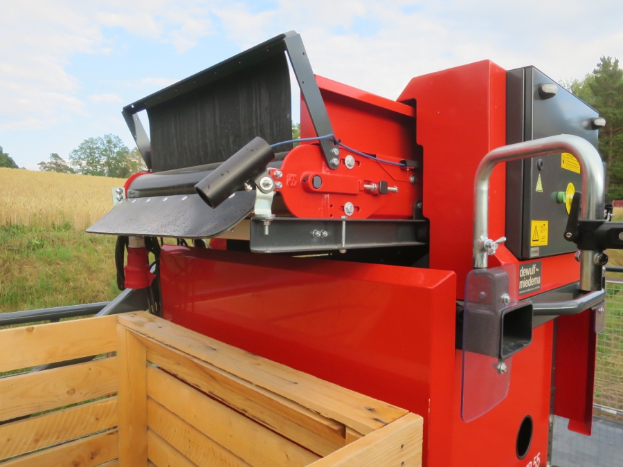 4823 Dewulf Miedema MB55 box filler