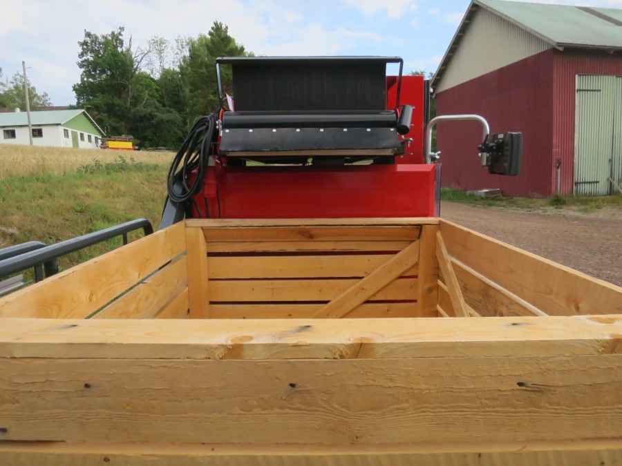 4823 Dewulf Miedema MB55 box filler