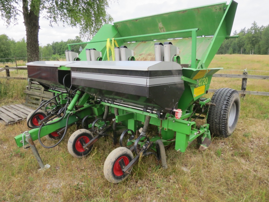 4829 Juko potato planter 4720 