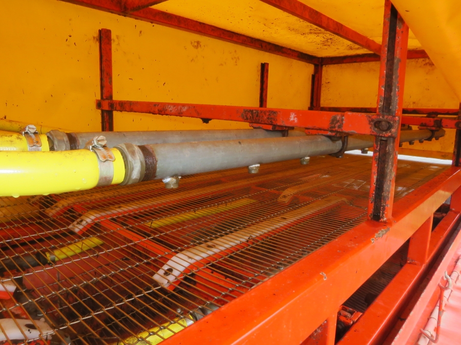 4834 EKKO bunch washer to bunched vegetables