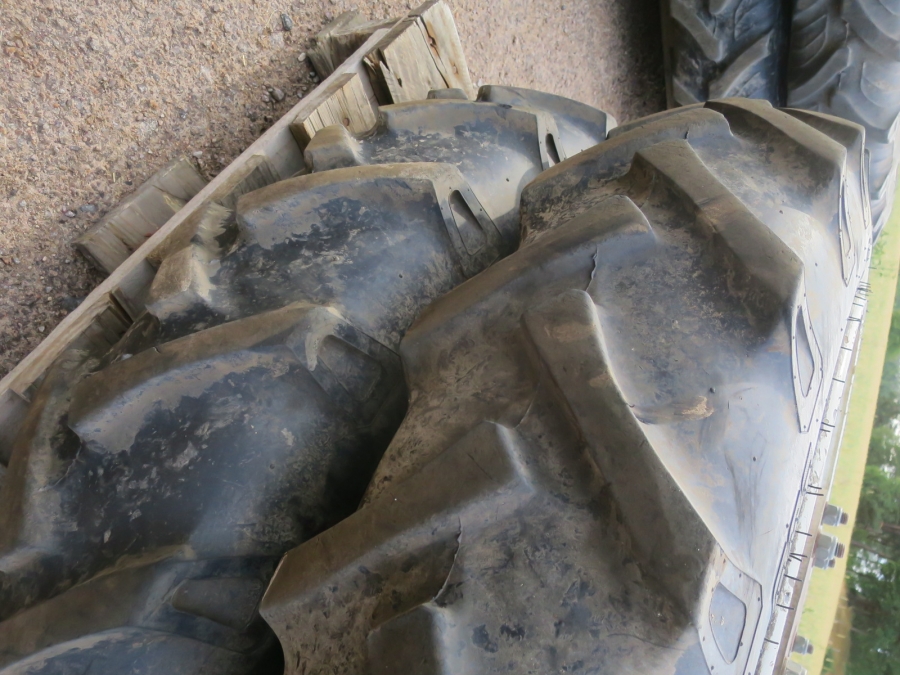 4835 Row crop tires different alternatives
