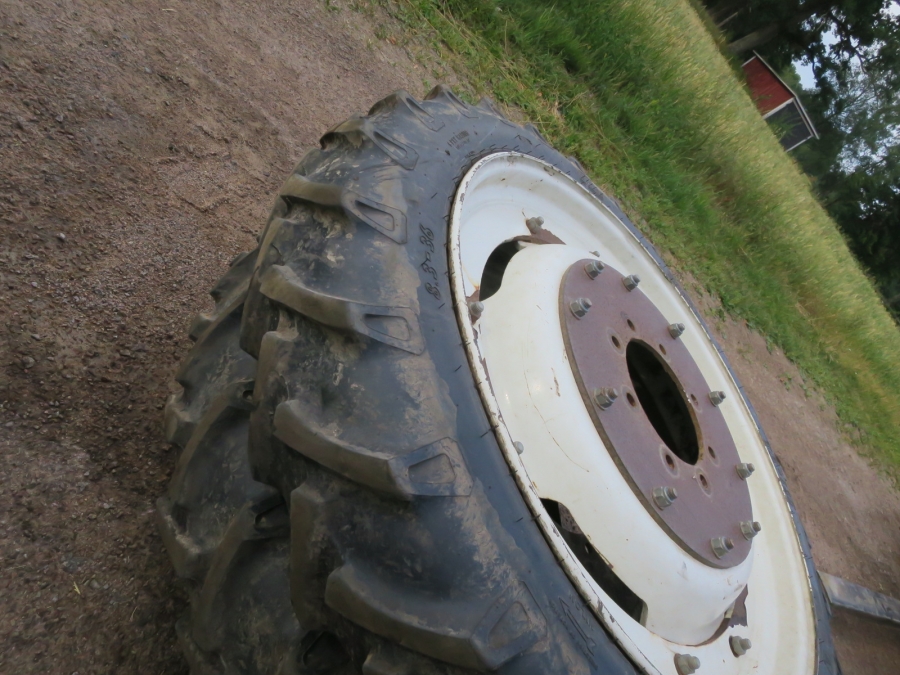 4835 Row crop tires different alternatives