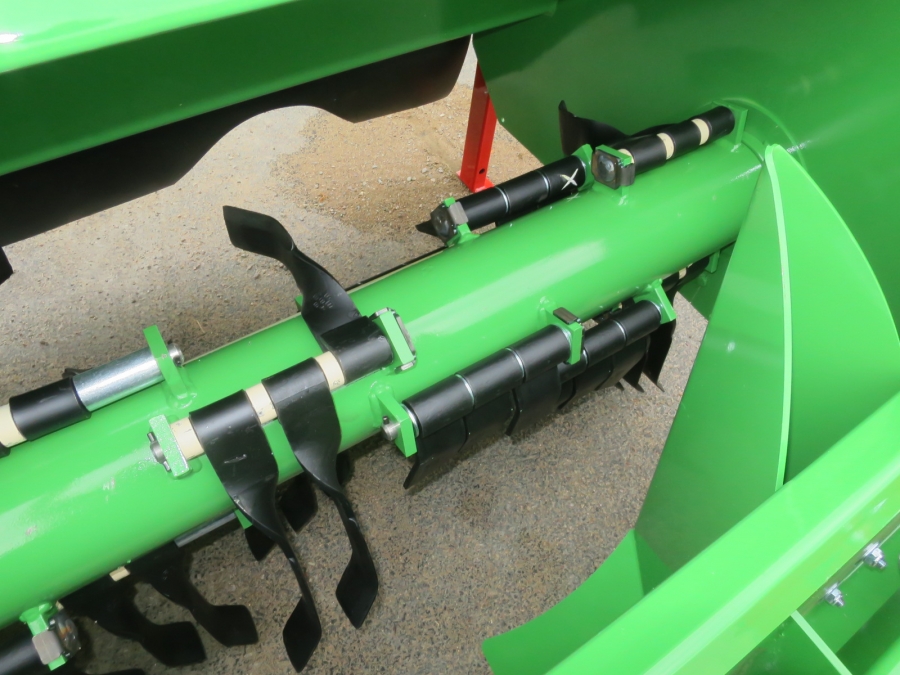 4836 Baselier haulm topper 4LKB320