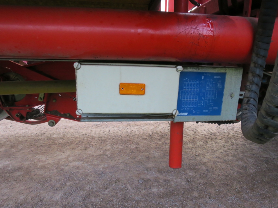 4847 Grimme SE75-20 potato harvester