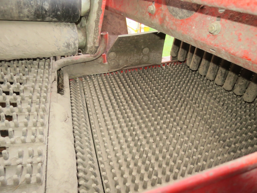 4847 Grimme SE75-20 potato harvester
