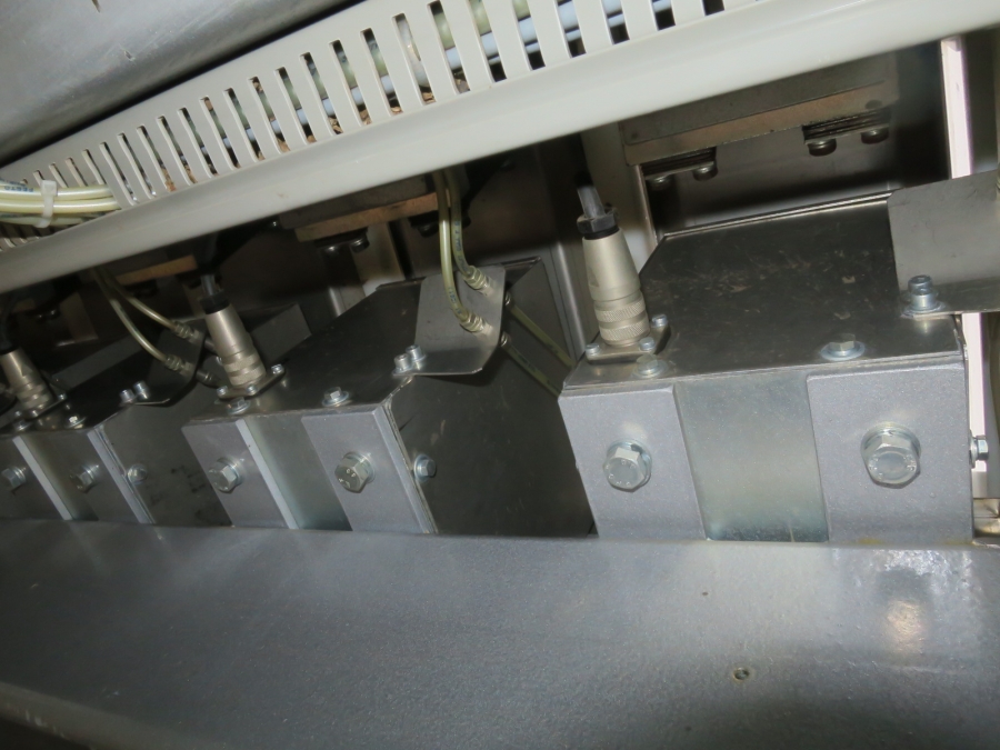 4850 Manter 8000 computer weigher 8 head