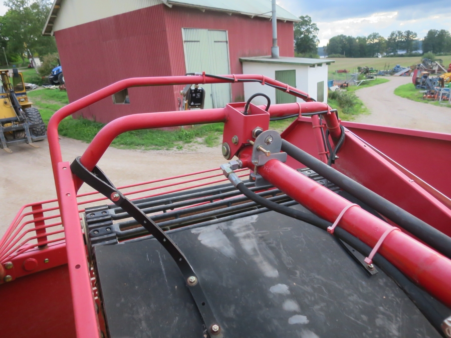 4856 Grimme SE140 potato harvester