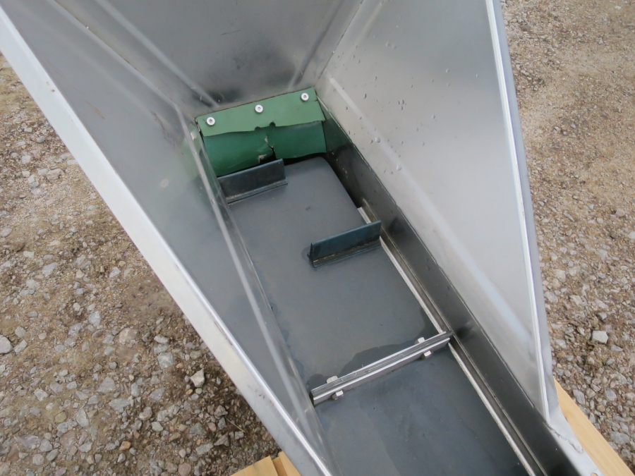 4858 Sormac USM100A onion peeler