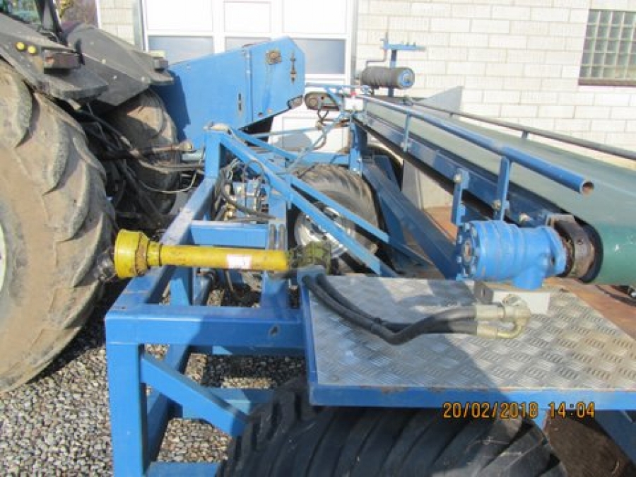 4864 Asa-Lift cabbage harvester MK1000
