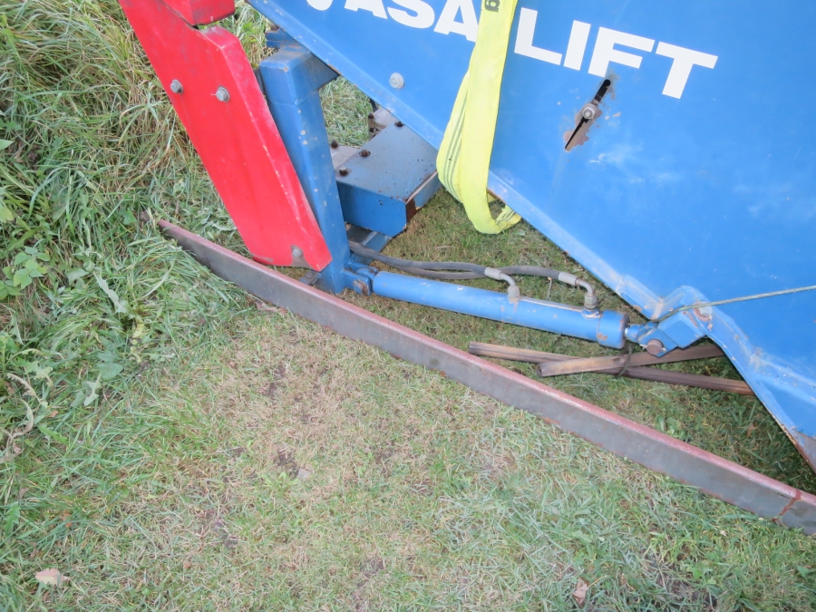 4864 Asa-Lift cabbage harvester MK1000
