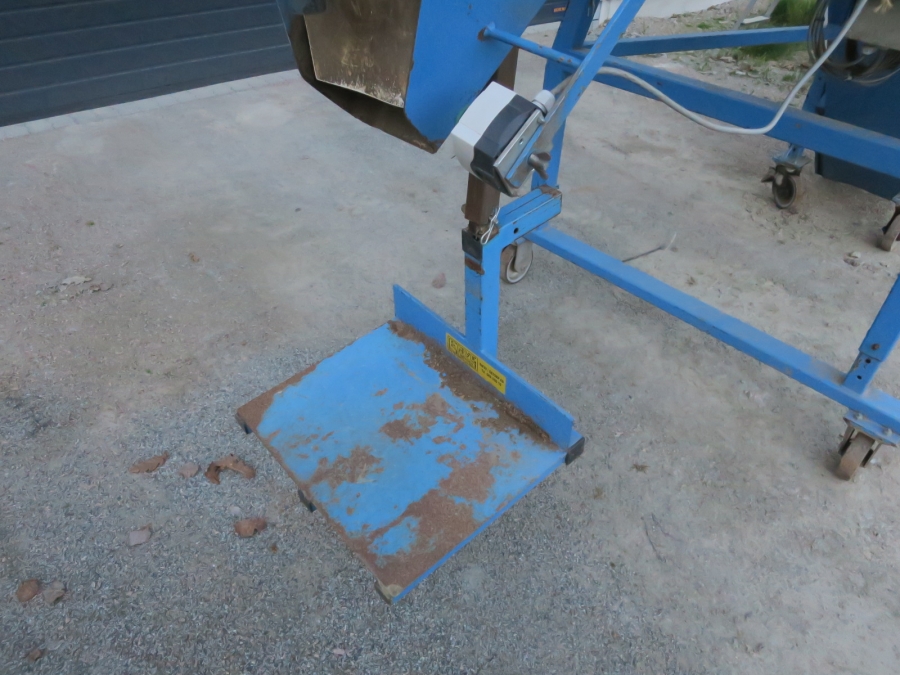 4880 EMVE automatic weigher for carrots, potatoes etc
