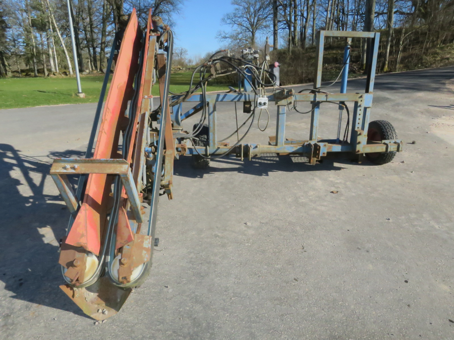 4893 Asa-Lift leek harvester