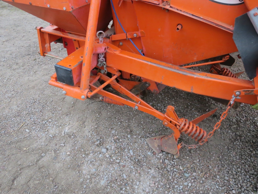 4897 Underhaug potato planter 4x75 cm