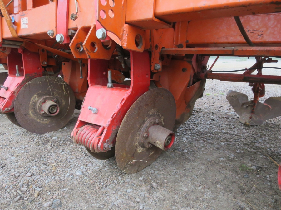 4897 Underhaug potato planter 4x75 cm