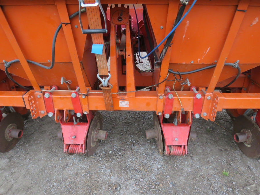 4897 Underhaug potato planter 4x75 cm
