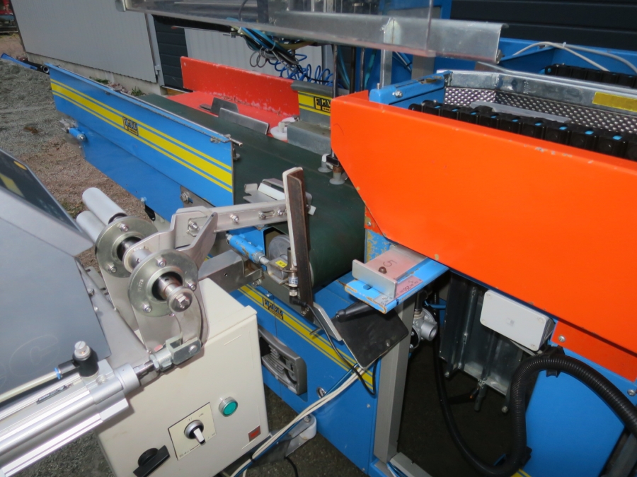 4902 EMVE BE5000 paper bagger