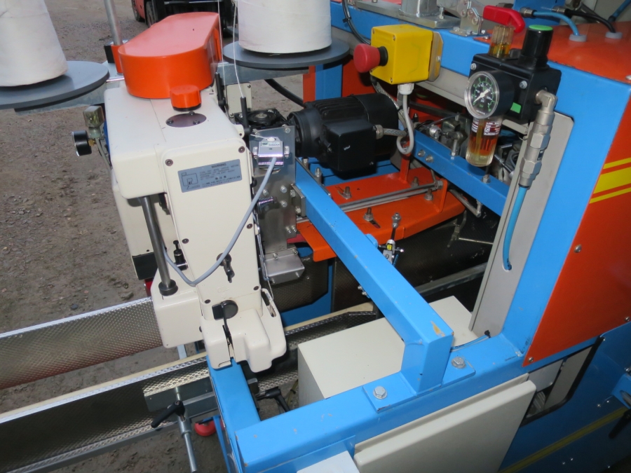4902 EMVE BE5000 paper bagger