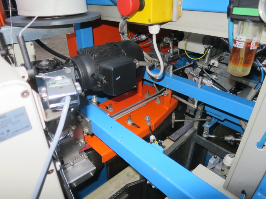 4902 EMVE BE5000 paper bagger