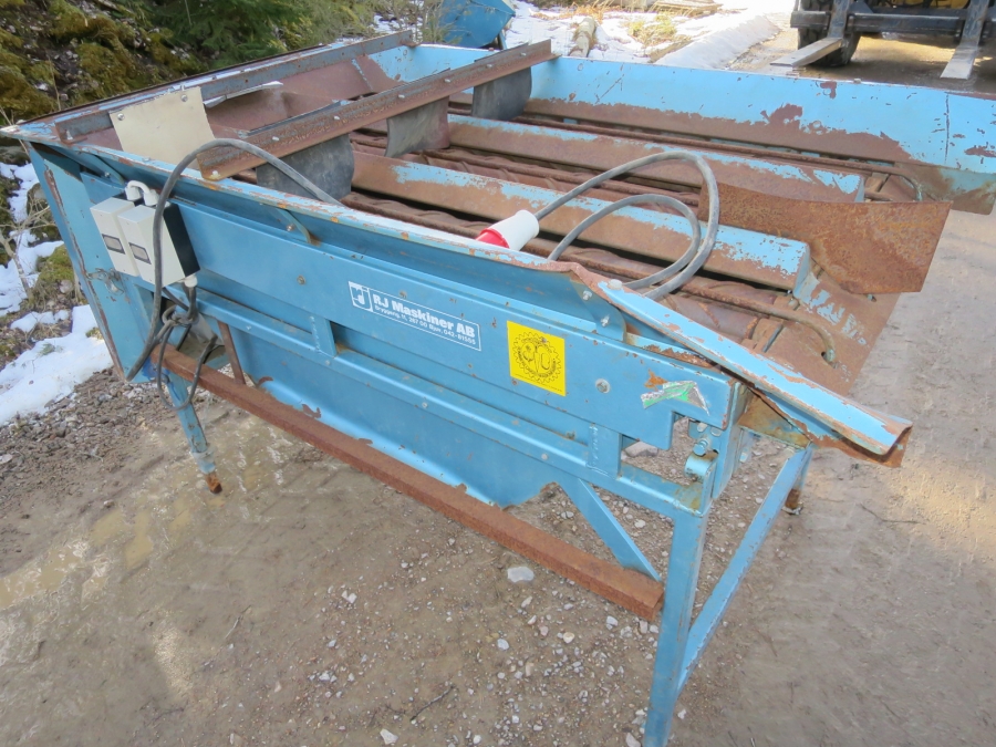4933 Sommerlund onion topper