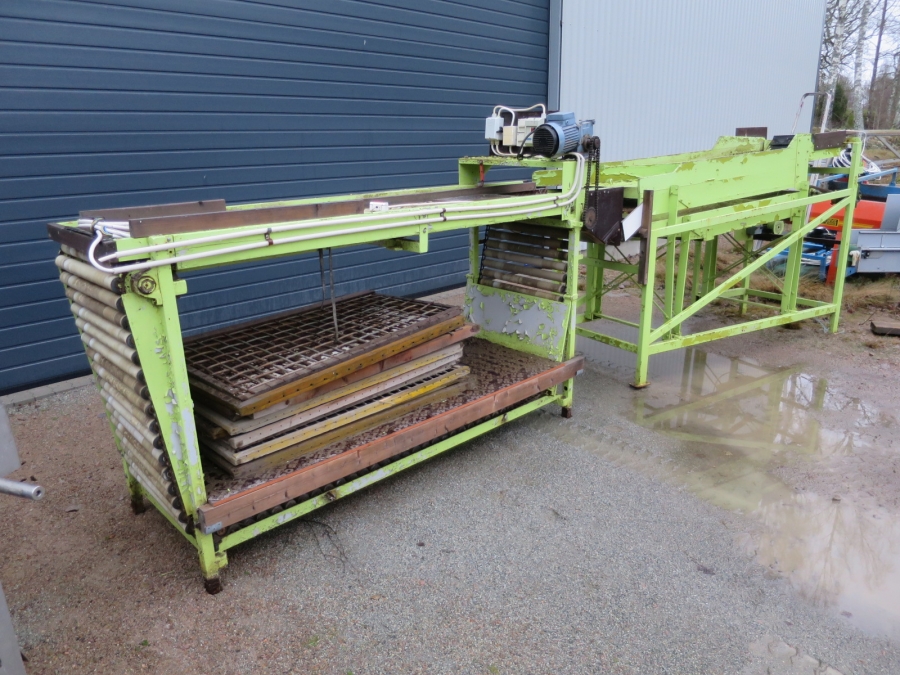 4954 Skals potato sorter with inspection