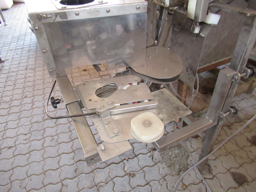 4984 Newtec 2008 weigher with G45 bagger