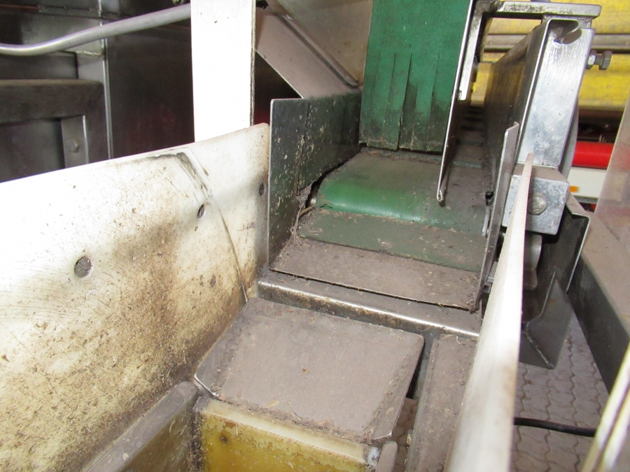 4984 Newtec 2008 weigher with G45 bagger
