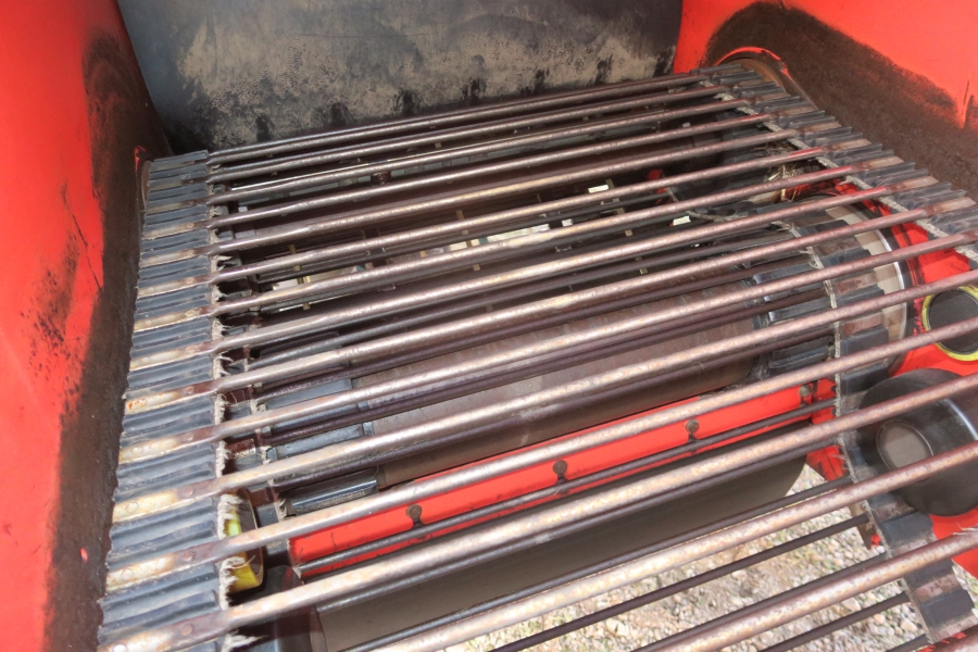 4991 Grimme 75-30 potato harvester