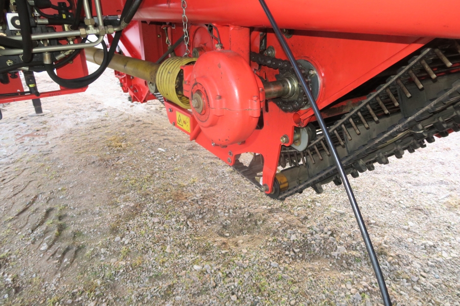 4991 Grimme 75-30 potato harvester