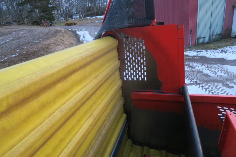 4991 Grimme 75-30 potato harvester