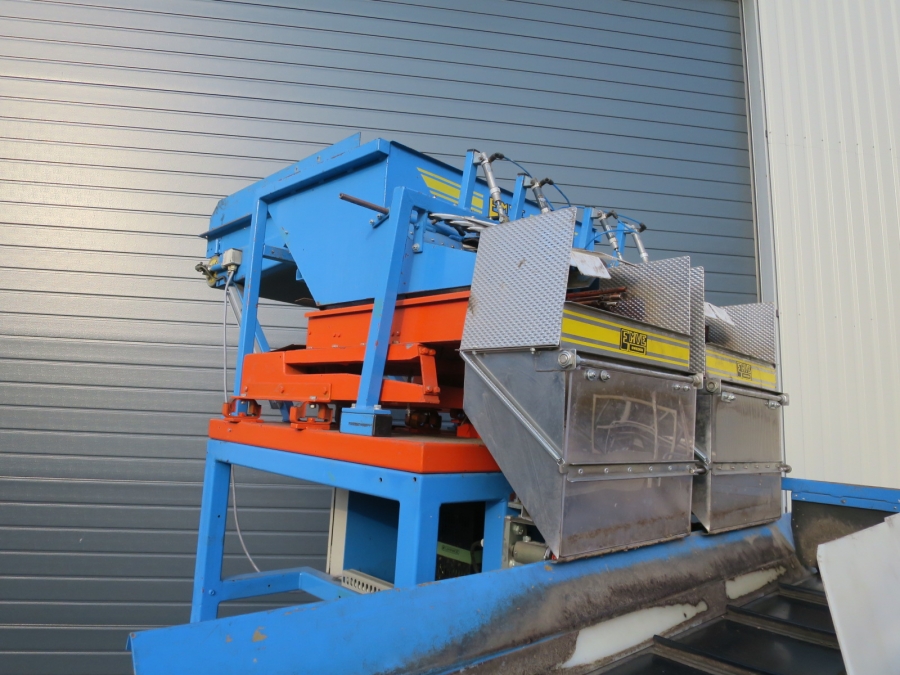 4992 EMVE BE5000 paper bagger