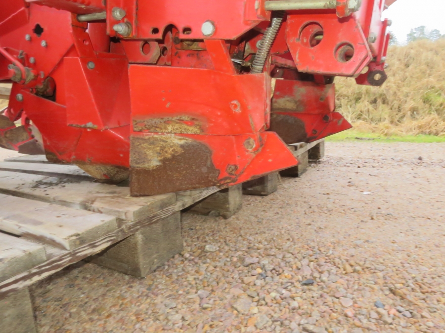 4998 Kverneland Underhaug potato planter
