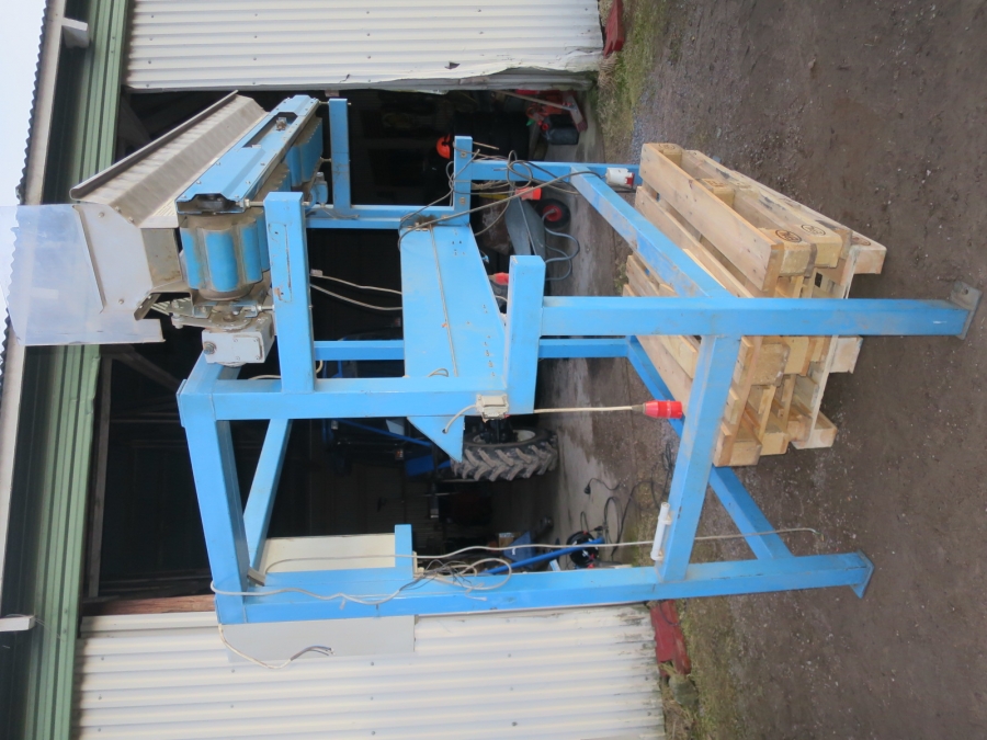 5009 Newtec 2009XB Waage für Kartoffel, Zwiebel usw